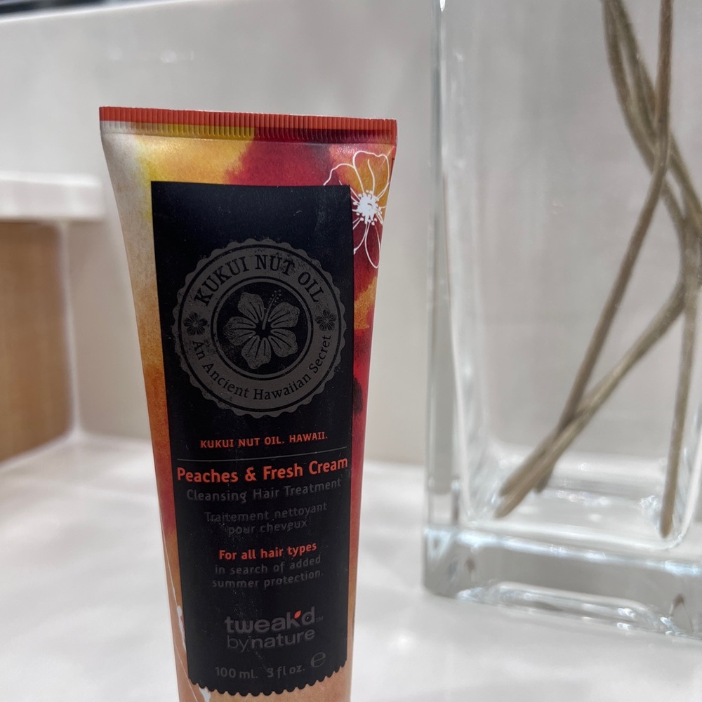 Kukui Nut Oil Peaches & Fresh Cream Cleansing Hair Treatment - Peach/Orange